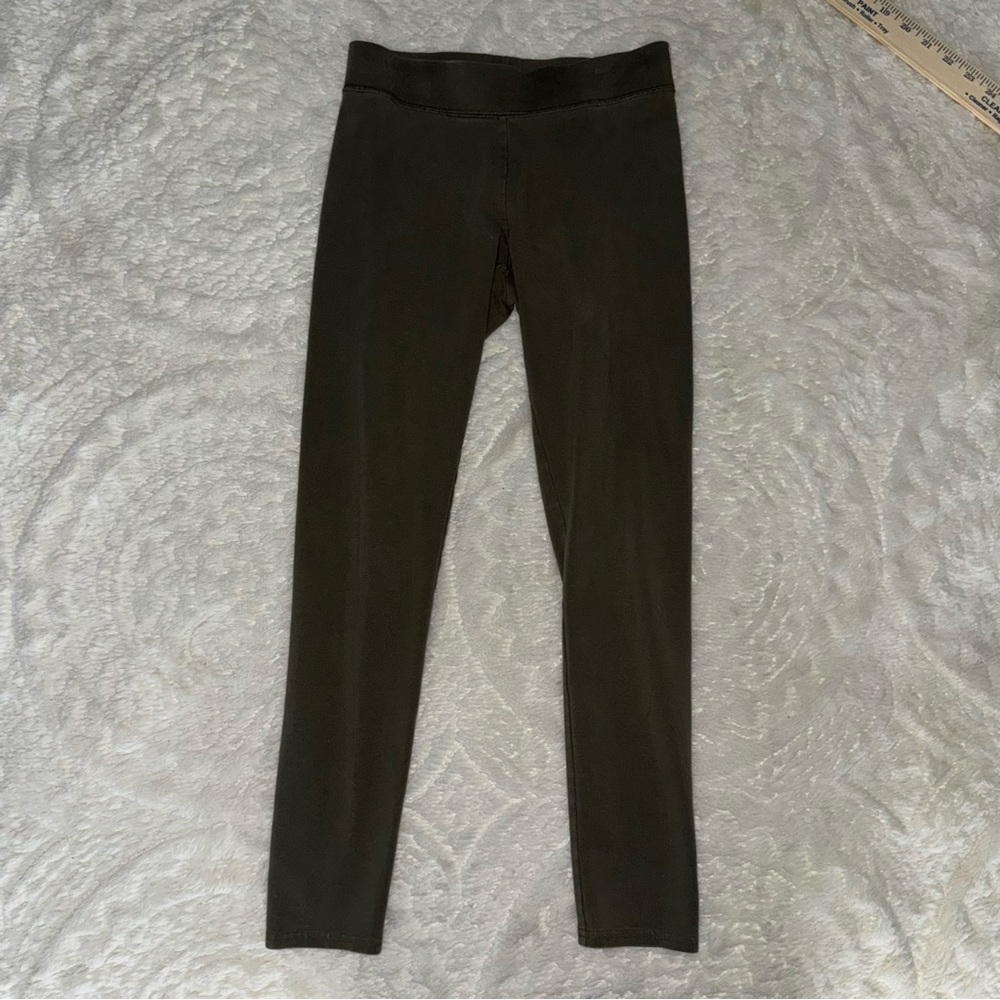 Aerie Chill Play Move Leggings in Olive